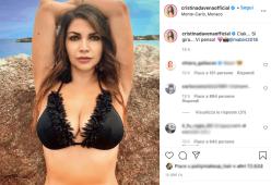 Il décolleté di Cristina D'Avena lascia tutti senza parole: la foto