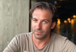 Crisi post-Covid: a Milano il ristorante di Alex Del Piero per il momento non riapre