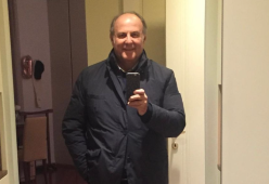 Coronavirus, Gerry Scotti è guarito ed è tornato a casa
