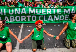 Legalizzato l'aborto in Argentina: è una svolta storica