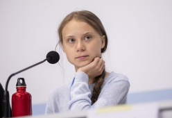 Greta Thunberg, parla il padre: “Sono preoccupato per l’odio che deve affrontare”

