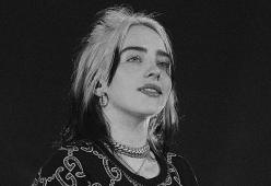 Billie Eilish, in uscita un audiolibro e un libro fotografico