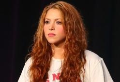 Shakira racconta il difficile anno per la separazione da Piqué al The Tonight Show