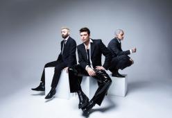 I The Kolors ci teletrasportano direttamente negli anni della disco music 