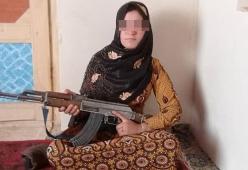 Adolescente afghana uccide i talebani che le avevano assassinato i genitori