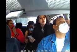 Senza mascherina aggredisce l’autista dopo avergli tossito in faccia