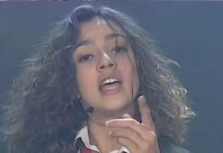 Ricordate "T'appartengo"? L'album di Ambra Angiolini compie 26 anni