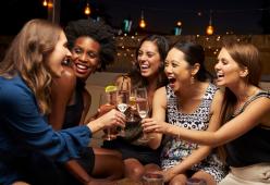 Ecco le 7 (cattive) abitudini da abbandonare dopo i 30 anni per vivere felici