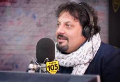 Enrico Brignano a 105 Mi Casa: "Il nuovo libro potrebbe diventare uno spettacolo"