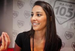 Juliana Moreira canta Despacito a 105 Take Away!