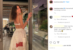 Leandra Medine Cohen sfida il tabù del ciclo mestruale