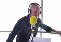 105 Take Away: l'ultimo momento musicale di Giorgio Mastrota