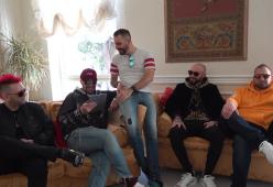 105 Secret Room a Sanremo: Dario irrompe nella camera dei Boomdabash 
