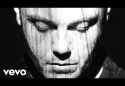 Tiziano Ferro: fuori oggi il singolo "Accetto miracoli", le reazioni del mondo della musica