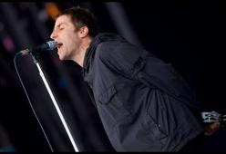 Liam Gallagher canta "Don't Look Back in Anger" a cappella a Glastonbury