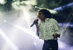 Madame ha cantato Luigi Tenco: il video