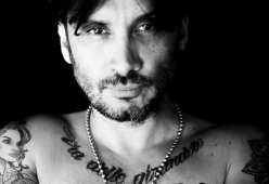 Fabrizio Moro, al via le riprese del suo primo film “Ghiaccio”