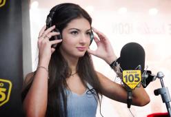 Elisa Maino a 105 Mi Casa: "Ecco come si diventa star su Musically!"