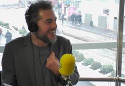 105 Take Away: Daniele Bossari e il Maestrello Lotti cantano "L'isola che non c'è"