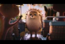 Lo spot di Natale che commuove: ecco il video del riccio che nessuno vuole abbracciare

