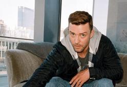 Justin Timberlake colpito con bottiglie di urina durante un concerto