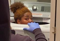 USA, ragazza rimane incastrata nella lavatrice mentre gioca a a nascondino