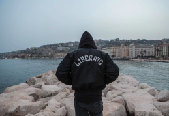 Liberato: svelata l'identità del cantante napoletano