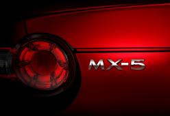Una domenica da GUINNESS WORLD RECORDS™ con Mazda MX-5 all’Autodromo di Modena!