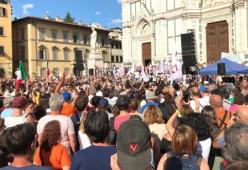 Manifestazione No vax a Firenze: segnalati alla procura gli organizzatori
