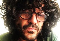 Tanti auguri Francesco Renga: “Ho 52 anni e non smetto di sorridere”