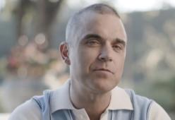 Robbie Williams: "Ho temuto di essere positivo al Covid-19 e mi sono auto-isolato in un b&b"