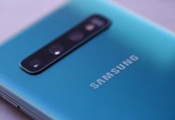 Anche Samsung elimina i caricabatterie dalle confezioni dei nuovi modelli
