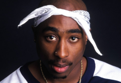 Tupac Shakur: messa in vendita l'auto in cui fu assassinato nel 1996