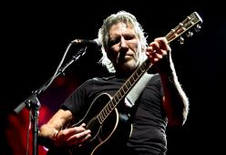 Roger Waters: “Suonerò ‘The Wall’ per il Messico!”