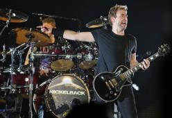 Nickelback, Chad Kroger citato in giudizio
