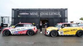 Ylenia all’Autodromo nazionale di Monza per l’ultima tappa MINI Challenge. Sandrucci e Bagnasco Campioni 2018!