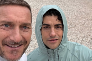 Francesco Totti e Tony Effe insieme: la corsetta mattutina a Roma