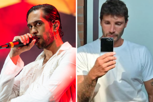 De Martino al concerto di Mahmood: l’abbraccio con il cantante