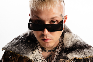 Lazza presenta in anteprima “LOCURA JAM + OPERA” al Duomo di Milano