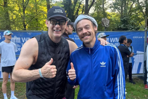 Harry Styles sotto falso nome corre la maratona in meno di 3 ore