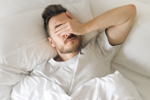 Carenza di sonno: rischi e conseguenze secondo uno studio