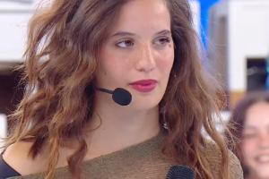 Amici 25, Penelope Massa abbandona la scuola: “Sto troppo male” Amici 25, Penelope Massa abbandona la scuola: “Sto troppo male”