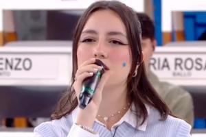 Angie di “Amici 25”: testo e significato dell’inedito 