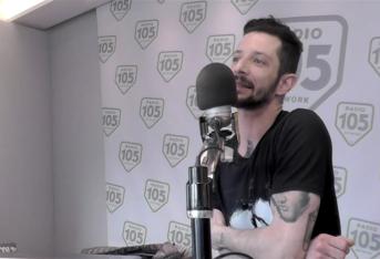 Nesli incontra i fan in diretta video su 105.net