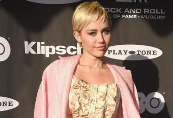 Miley Cyrus: “Il nuovo album è un colpo di genio”