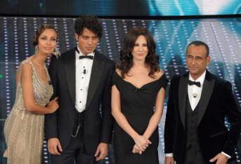 Carlo Conti ed i suoi co-conduttori