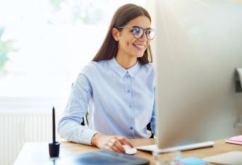 Istat: tasso di occupazione al valore massimo grazie alle donne