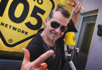 Piero Pelù a 105 Mi Casa: l'anteprima dell'intervista