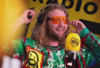 Nitro a 105 Mi Casa: l'anteprima dell'intervista