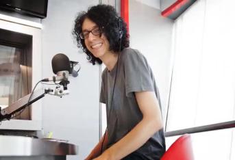 Giovanni Allevi a Benvenuti nella Giungla: “L’inno per la Serie A? Sono convintissimo di quello che ho fatto”
